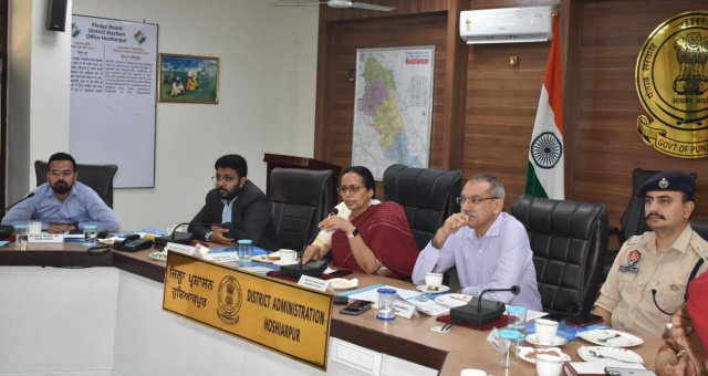 You are currently viewing ਇਮਾਰਤਾਂ ਤੇ ਬੁਨਿਆਦੀ ਢਾਂਚੇ ਦੀ ਮਜ਼ਬੂਤੀ ਅਤੇ ਜਾਗਰੂਕਤਾ ਨਾਲ ਹੀ ਭੂਚਾਲ ਵਰਗੀਆਂ ਕੁਦਰਤੀ ਆਫ਼ਤਾਂ ਦਾ ਕੀਤਾ ਜਾ ਸਕਦੈ ਡੱਟ ਕੇ ਸਾਹਮਣਾ : ਡਵੀਜ਼ਨਲ ਕਮਿਸ਼ਨਰ