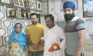 Read more about the article ਬਾਬਾ ਦੀਪ ਸਿੰਘ ਸੇਵਾ ਦਲ ਸੁਸਾਇਟੀ ਗੜ੍ਹਦੀਵਾਲਾ ਨੇ ਇੱਕ ਹੋਰ ਵੀਰ ਨੂੰ ਪਰਿਵਾਰ ਨਾਲ ਮਿਲਾਇਆ