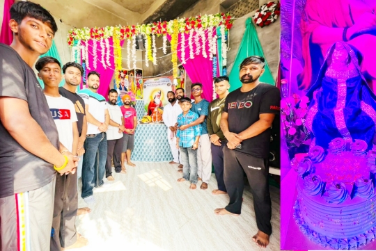 You are currently viewing ਭਗਵਾਨ ਵਾਲਮੀਕਿ ਨੌਜਵਾਨ ਸਭਾ ਗੜ੍ਹਦੀਵਾਲਾ ਵੱਲੋਂ ਕੇਕ ਕੱਟ ਕੇ ਭਗਵਾਨ ਵਾਲਮੀਕਿ ਮਹਾਰਾਜ ਜੀ ਦਾ ਪ੍ਰਗਟ ਦਿਵਸ ਮਨਾਇਆ ਗਿਆ