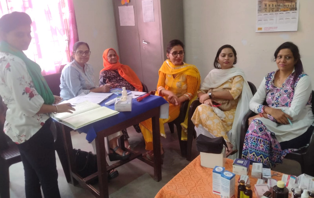 You are currently viewing ਸਿਹਤ ਵਿਭਾਗ ਦੀ ਟੀਮ ਨੇ ਆਦਰਸ਼ ਓਲਡ ਏਜ਼ ਹੋਮ ਝਕੋਲਹੜੀ ਦਾ ਕੀਤਾ ਦੌਰਾ