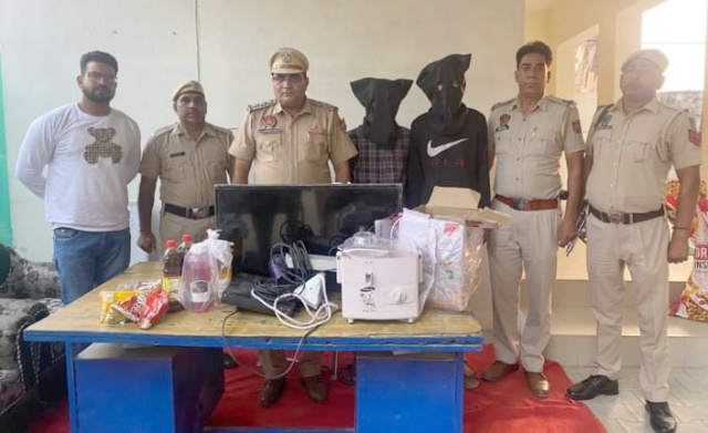 You are currently viewing ਮਾਡਲ ਟਾਊਨ ਪੁਲੀਸ ਨੂੰ ਮਿਲੀ ਵੱਡੀ ਸਫਲਤਾ 24 ਘੰਟਿਆਂ ਵਿੱਚ ਹੀ ਕਾਬੂ ਕੀਤੇ ਚੋਰ