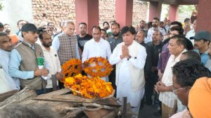 Read more about the article ਕੌਂਸਲਰ ਪਰਮਜੀਤ ਕੌਰ ਨੂੰ ਦਿੱਤੀ ਗਈ ਅੰਤਿਮ ਵਿਦਾਇਗੀ