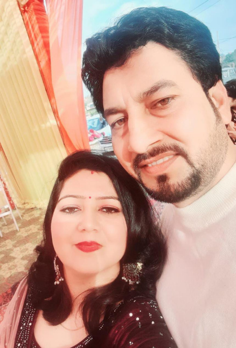 You are currently viewing लाडी और नीतू को शादी वर्षगांठ की हार्दिक शुभकामनाएं