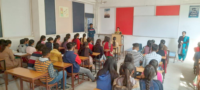 You are currently viewing ਕੇ.ਐਮ.ਐਸ ਕਾਲਜ ਵਿਖੇ ਲਾਲਾ ਲਾਜਪਤ ਰਾਏ ਜੀ ਨੂੰ ਸ਼ਹੀਦੀ ਦਿਹਾੜੇ ਤੇ ਕੀਤਾ ਯਾਦ 