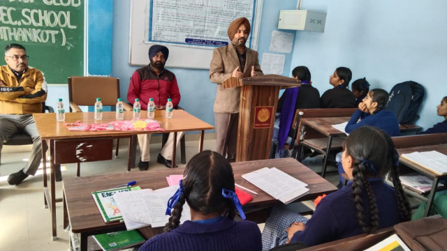 Read more about the article जिला कानूनी सेवाएं अथॉरिटी में हर विद्यार्थी को मिलती है मुफ्त कानूनी सहायता : जज रंजीव पाल सिंह चीमा