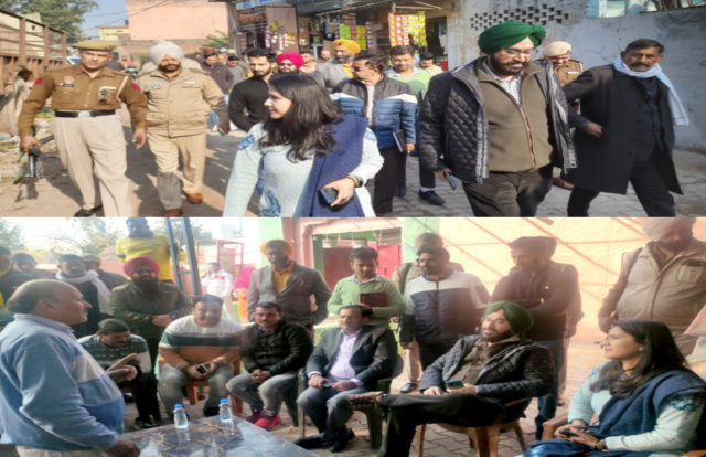 You are currently viewing पंजाब सरकार की ओर से लोगों के घर घर पहुंचकर समस्याओं का किया जा रहा हल – डिप्टी कमिश्नर