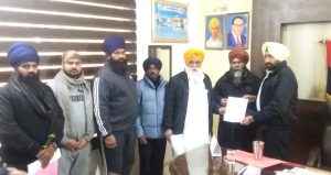 Read more about the article ਐਸ.ਪੀ.ਹੈਡਕੁਆਰਟਰ ਨੂੰ ਮਿਲਿਆ ਕਿਸਾਨ ਯੂਨੀਅਨ ਦਾ ਵਫਦ