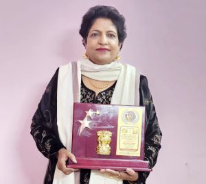Read more about the article ਹੁਸ਼ਿਆਰਪੁਰ ਦੀ ਡਾ.ਨੀਨਾ ਸੈਣੀ ‘ਭਾਰਤ ਰਤਨ ਅਟਲ ਸਨਮਾਨ-2022’ ਨਾਲ ਸਨਮਾਨਿਤ