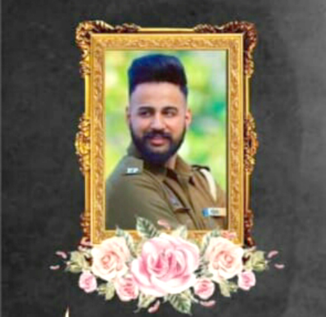 You are currently viewing फगवाड़ा में कार लूटकर भागे लुटेरों ने की पुलिस पर फायरिंग,एसएचओ के गनमैन की मौत