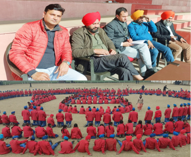 You are currently viewing जी ए डॉ वरुण कुमार पीसीएस ने गणतंत्र दिवस की तैयारियों का लिया जायजा