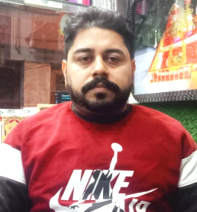 You are currently viewing प्रधानमंत्री आवास योजना को लेकर पठानकोट जिले में हुये घोटाले को दबाना भी एक बहुत ही बड़ा प्रश्न चिन्ह – नीतीन महाजन