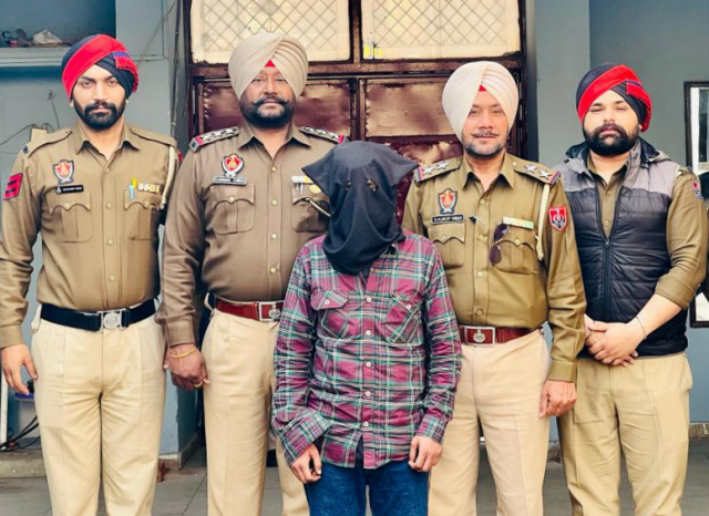 You are currently viewing 140 ਗ੍ਰਾਮ ਨਸ਼ੀਲੇ ਪਦਾਰਥ ਸਮੇਤ ਇੱਕ ਨੌਜਵਾਨ ਪੁਲਸ ਅੜਿੱਕੇ