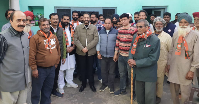 You are currently viewing गांव कलेर कलां के 50 परिवार भाजपा में हुए शामिल