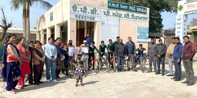 Read more about the article ਸਵੱਸਥ ਮਨ ਸਵੱਸਥ ਘਰ ਦੇ ਥੀਮ ਅਨੁਸਾਰ ਸੀ ਐਚ ਸੀ ਘਰੋਟਾ ਦੇ ਹਰੇਕ ਸਿਹਤ ਕੇਂਦਰਾਂ ਵਿੱਚ ਸਾਈਕਲ ਰੈਲੀਆਂ ਕੱਢੀਆਂ ਗਈਆਂ