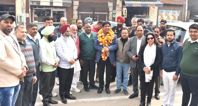 You are currently viewing ਫਗਵਾੜਾ ਰੋਡ ’ਤੇ ਪ੍ਰਸਤਾਵਿਤ ਰੇਲਵੇ ਓਵਰਬ੍ਰਿਜ ਪ੍ਰੋਜੈਕਟ ਕੀਤਾ ਜਾਵੇ ਰੱਦ : ਬ੍ਰਮ ਸ਼ੰਕਰ ਜਿੰਪਾ