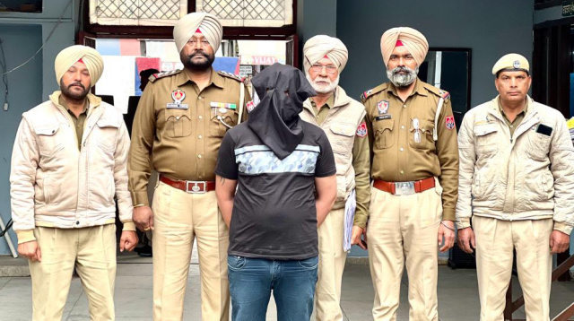 You are currently viewing 105 ਗ੍ਰਾਮ ਨਸ਼ੀਲੇ ਪਦਾਰਥ ਸਮੇਤ ਇੱਕ ਵਿਅਕਤੀ ਪੁਲਿਸ ਅੜਿੱਕੇ