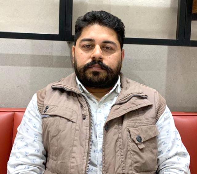 You are currently viewing राशन कटौती को लेकर आम आदमी पार्टी जनता को कर रही पूरी तरह से गुमराह -भाजपा नेता नितिन महाजन 