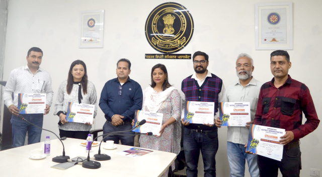 You are currently viewing ‘ਸਾਡਾ ਖੁਆਬ,ਨਸ਼ਾ ਮੁਕਤ ਪੰਜਾਬ’ ਮੁਹਿੰਮ ਤਹਿਤ ਆਯੋਜਿਤ ਸਾਈਕਲੋਥੋਨ (ਸਾਈਕਲ ਮੈਰਾਥਨ) ਵਿੱਚ ਸਹਿਯੋਗ ਦੇਣ ਵਾਲੇ ਅਧਿਕਾਰੀਆਂ ਨੂੰ ਜਿਲ੍ਹਾ ਪ੍ਰਸਾਸਨ ਨੇ ਕੀਤਾ ਸਨਮਾਨਤ