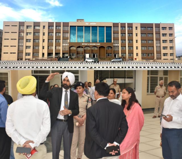 Read more about the article ਹੁਸ਼ਿਆਰਪੁਰ ਦੇ ਨਵੇਂ ਜੁਡੀਸ਼ੀਅਲ ਕੋਰਟ ਕੰੰਪਲੈਕਸ ਦਾ ਉਦਘਾਟਨ 17 ਮਾਰਚ ਨੂੰ ਚੀਫ਼ ਜਸਟਿਸ ਕਰਨਗੇ