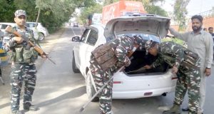 Read more about the article ਭਾਈ ਅੰਮ੍ਰਿਤਪਾਲ ਦੇ ਹੁਸ਼ਿਆਰਪੁਰ ਇਲਾਕੇ ‘ਚ ਨਜ਼ਰ ਆਉਣ ਦੀ ਖਬਰ ਤੋਂ ਬਾਅਦ ਪੁਲਿਸ ਹੋਈ ਮੁਸਤੈਦ