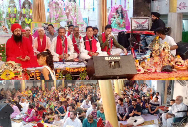 You are currently viewing बाजे बाजे रे बधाई नंद बाबा के द्वार पर भक्त झूमें