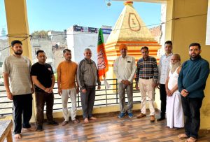 Read more about the article मंडल गढ़दीवाला के कार्यकर्ताओं की ओर से भाजपा का स्थापना दिवस मनाया गया