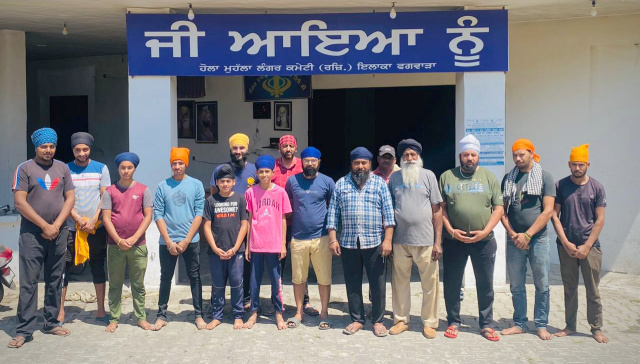 Read more about the article ਖਾਲਸਾ ਸਾਜਨਾ ਦਿਵਸ ਨੂੰ ਸਮਰਪਿਤ ਸਲਾਨਾ ਲੰਗਰ ਦੀ ਅਰੰਭਤਾ ਬਾਈਪਾਸ ਰੋਡ ‘ਤੇ ਕੱਲ ਤੋਂ