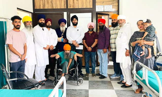 You are currently viewing ਇਲਾਕੇ ਦੇ ਲੋੜਵੰਦ ਮਰੀਜ਼ ਮਹੀਨੇ ਦੇ ਦੂਜੇ,ਤੀਜੇ ਤੇ ਚੌਥੇ ਮੰਗਲਵਾਰ ਚੈਰੀਟੇਬਲ ਹਸਪਤਾਲ ਵਿਖੇ ਪਹੁੰਚ ਕੇ ਓਪੀਡੀ ਦਾ ਉੱਠਾ ਸਕਦੇ ਹਨ ਲਾਭ : ਸ.ਮਨਜੋਤ ਤਲਵੰਡੀ 