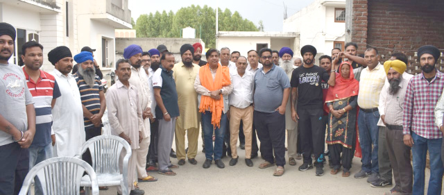 You are currently viewing ਪੰਜਾਬ ਨੂੰ ‘ਰੰਗਲਾ ਪੰਜਾਬ’ ਬਣਾਉਣ ’ਚ ਨੌਜਵਾਨਾਂ ਦੀ ਵਿਸ਼ੇਸ਼ ਭੂਮਿਕਾ : ਬ੍ਰਮ ਸ਼ੰਕਰ ਜਿੰਪਾ