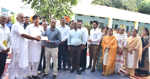 You are currently viewing ਜਮੀਨੀ ਪੱਧਰ ‘ਤੇ ਸਰਕਾਰੀ ਯੋਜਨਾਵਾਂ ਦਾ ਲਾਭ ਪਹੁੰਚਾ ਰਹੀ ਹੈ ਪੰਜਾਬ ਸਰਕਾਰ : ਬ੍ਰਮ ਸ਼ੰਕਰ ਜਿੰਪਾ