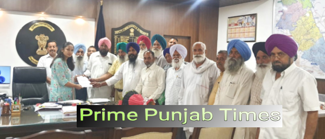 You are currently viewing ਨੰਬਰਦਾਰ ਯੂਨੀਅਨ ਹੁਸ਼ਿਆਰਪੁਰ ਵੱਲੋਂ ਮੁੱਖ ਮੰਤਰੀ ਪੰਜਾਬ ਨੂੰ ਡਿਪਟੀ ਕਮਿਸ਼ਨਰ ਹੁਸ਼ਿਆਰਪੁਰ ਰਾਹੀਂ ਭੇਜਿਆ ਮੰਗ ਪੱਤਰ 