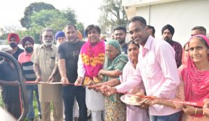 Read more about the article ਕੈਬਨਿਟ ਮੰਤਰੀ ਜਿੰਪਾ ਨੇ ਪਿੰਡ ਨੰਗਲ ਸ਼ਹੀਦਾਂ ’ਚ ਸੜਕ ਦਾ ਕੀਤਾ ਉਦਘਾਟਨ