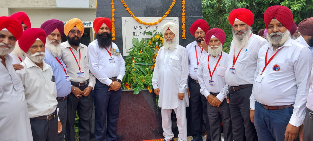 You are currently viewing ਸ਼ਹੀਦੋਂ ਕੀ ਚਿਤਾਉਂ ਪਰ ਲਗੇਂਗੇ ਹਰ ਵਰਸ਼ ਮੇਲੇ,ਵਤਨ ਪਰ ਮਿਟਣੇ ਵਾਲੋਂ ਕਾ ਯਹੀ ਬਾਕੀ ਨਿਸ਼ਾ ਹੋਗਾ