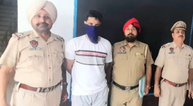 Read more about the article 102 ਗ੍ਰਾਮ ਹੈਰੋਇਨ ਸਮੇਤ ਇੱਕ ਨੌਜਵਾਨ ਪੁਲਿਸ ਅੜਿੱਕੇ 