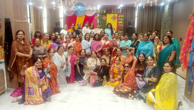 You are currently viewing ਦਸੂਹਾ ਵਿਖੇ ਤੀਆਂ ਦਾ ਤਿਓਹਾਰ ਖੁਸ਼ੀਆਂ ਅਤੇ ਚਾਵਾਂ ਨਾਲ ਮਨਾਇਆ