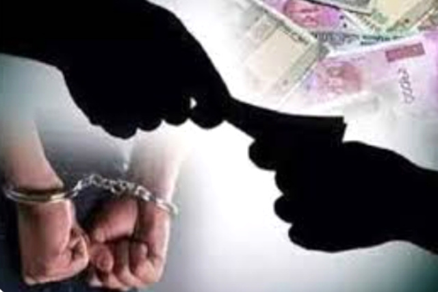 You are currently viewing ਵਿਜੀਲੈਂਸ ਵੱਲੋਂ 1 ਲੱਖ ਰੁਪਏ ਰਿਸ਼ਵਤ ਲੈਣ ਅਤੇ ਜਾਅਲੀ ਐਨ.ਓ.ਸੀ. ਜਾਰੀ ਕਰਨ ਦੇ ਦੋਸ਼ ਵਿੱਚ ਮਾਈਨਿੰਗ ਵਿਭਾਗ ਦਾ ਐਸ.ਡੀ.ਓ. ਗ੍ਰਿਫ਼ਤਾਰ*