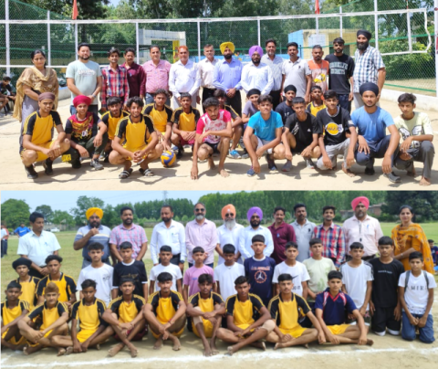 You are currently viewing ਜੋਨ ਪੱਧਰੀ ਵਾਲੀਬਾਲ ਅੰਡਰ -19 ਲੜਕਿਆਂ ਦੇ ਮੁਕਾਬਲੇ ‘ਚ ਡੀ ਏ ਵੀ ਸੀਨੀ.ਸੈਕੰ.ਸਕੂਲ ਗੜ੍ਹਦੀਵਾਲਾ ਨੇ ਪਹਿਲਾ ਤੇ ਸਸਸਸਸ ਮਨਹੋਤਾ ਨੇ ਦੂਸਰਾ ਸਥਾਨ ਕੀਤਾ ਹਾਸਿਲ