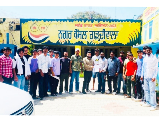 You are currently viewing ਭਗਵਾਨ ਵਾਲਮੀਕਿ ਨੌਜਵਾਨ ਸਭਾ ਵਲੋਂ ਹੱਕੀ ਮੰਗਾਂ ਸੰਬੰਧੀ ਈ.ਓ ਗੜ੍ਹਦੀਵਾਲਾ ਦੇ ਨਾਂ ਮੰਗ ਪੱਤਰ ਸੌਂਪਿਆ