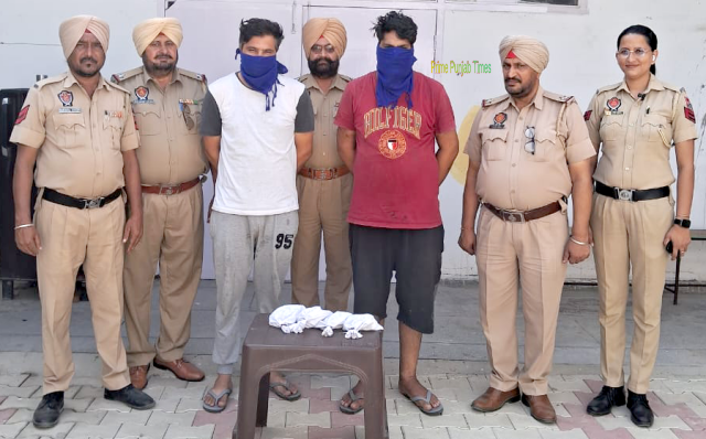 You are currently viewing 310 ਗ੍ਰਾਮ ਨਸ਼ੀਲੇ ਪਦਾਰਥ ਅਤੇ 27 ਟੀਕਿਆਂ ਸਮੇਤ ਦੋ ਨੌਜਵਾਨਾਂ ਨੂੰ ਪੁਲਿਸ ਨੇ ਦਬੋਚਿਆ