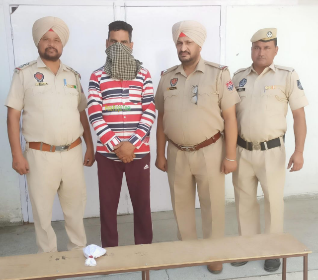 Read more about the article ਨਸ਼ੀਲੇ ਟੀਕਿਆਂ ਸਮੇਤ ਇੱਕ ਨੌਜਵਾਨ ਪੁਲਿਸ ਅੜਿੱਕੇ 