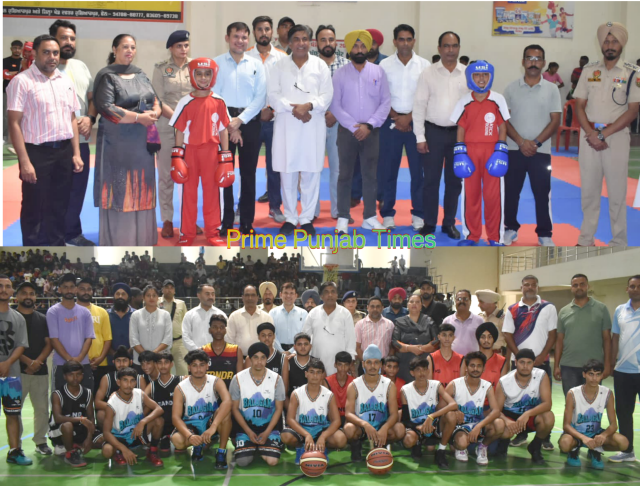 You are currently viewing ਖੇਡਾਂ ਵਤਨ ਪੰਜਾਬ ਦੀਆਂ – ਅਥਲੈਟਿਕਸ, ਬੈਡਮਿੰਟਨ, ਕਿੱਕ ਬਾਕਸਿੰਗ ਤੇ ਫੁੱਟਬਾਲ ’ਚ ਖਿਡਾਰੀਆਂ ਨੇ ਕੀਤਾ ਬਿਹਤਰੀਨ ਪ੍ਰਦਰਸ਼ਨ