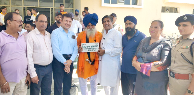 You are currently viewing ਨੇਤਰਦਾਨ ਕਰਨਾ ਸਭ ਤੋਂ ਉੱਤਮ ਦਾਨ- ਬ੍ਰਹਮ ਸ਼ੰਕਰ ਜਿੰਪਾ, ਏ.ਡੀ.ਸੀ ਰਾਹੁਲ ਚਾਬਾ,ਭਾਈ ਮਸੀਤੀ