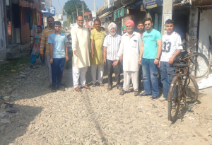 Read more about the article ਗੜਦੀਵਾਲਾ ਤੋਂ ਬਲਾਲਾ ਨੂੰ ਜਾਂਦੀ ਸੜਕ ਜਲਦੀ ਬਣਾਉਣ ਦੀ ਮੰਗ