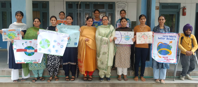 You are currently viewing ਖਾਲਸਾ ਕਾਲਜ,ਗੜ੍ਹਦੀਵਾਲਾ ਵਿਖੇ ‘ਵਿਸ਼ਵ ਮਾਨਕ ਦਿਵਸ’ ਮਨਾਇਆ ਗਿਆ