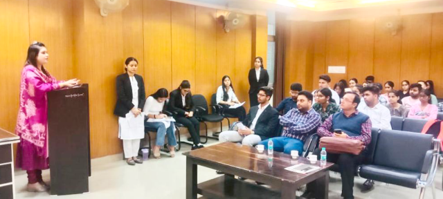 You are currently viewing ਜ਼ਿਲ੍ਹਾ ਕਾਨੂੰਨੀ ਸੇਵਾਵਾਂ ਅਥਾਰਟੀ ਵੱਲੋਂ ਸਵਾਮੀ ਸਰਵਾਨੰਦ ਗਿਰੀ ਲਾਅ ਕਾਲਜ ਜਹਾਨਖੇਲਾਂ ਵਿਖੇ ਨਸ਼ਿਆਂ ਖਿਲਾਫ਼ ਜਾਗਰੂਕਤਾ ਸਮਾਗਮ