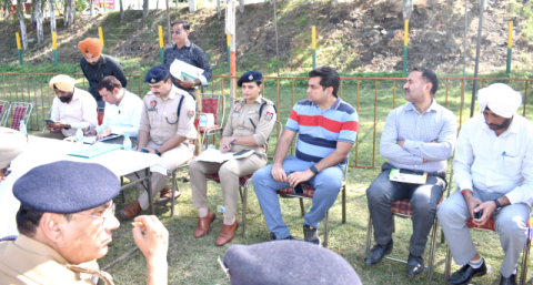 You are currently viewing ਐਸ.ਐਸ.ਪੀ ਅਤੇ ਵਧੀਕ ਡਿਪਟੀ ਕਮਿਸ਼ਨਰ ਨੇ ਦੁਸਹਿਰਾ ਮੇਲਾ ਸਮਾਗਮ ਦੀਆਂ ਤਿਆਰੀਆਂ ਦਾ ਲਿਆ ਜਾਇਜ਼ਾ