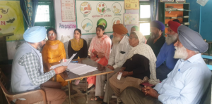 Read more about the article ਨਾਇਬ ਤਹਿਸੀਲਦਾਰ ਲਵਦੀਪ ਸਿੰਘ ਧੂਤ ਨੇ ਵੋਟਰ ਸੂਚੀਆਂ ਸਬੰਧੀ ਵੱਖ-ਵੱਖ ਪਿੰਡਾਂ ਚੱਲ ਰਹੇ ਕੰਮ ਦੀ ਕੀਤੀ ਸਮੀਖਿਆ