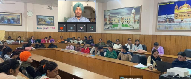 You are currently viewing ਖ਼ਾਲਸਾ ਕਾਲਜ ਗੜ੍ਹਦੀਵਾਲਾ ਵਿਖੇ ‘ਰਿਸਰਚ ਮੈਥਡੋਲੋਜੀ’ ਵਿਸ਼ੇ ਤੇ ਨੈਸ਼ਨਲ ਕਾਨਫਰੰਸ ਕਰਵਾਈ