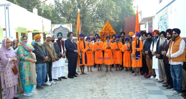 Read more about the article ਸ੍ਰੀ ਗੁਰੂ ਨਾਨਕ ਦੇਵ ਜੀ ਦੇ ਪ੍ਰਕਾਸ਼ ਪੁਰਬ ਨੂੰ ਸਮਰਪਿਤ ਵਿਸ਼ਾਲ ਨਗਰ ਕੀਰਤਨ ਸਜਾਇਆ