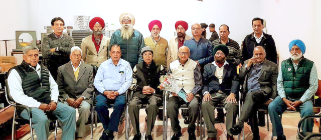 You are currently viewing ਸੀਨੀਅਰ ਸਿਟੀਜ਼ਨਜ਼ ਵੈਲਫੇਅਰ ਐਸੋਸੀਏਸ਼ਨ ਦਸੂਹਾ ਦੀ ਮਹੀਨਾਵਾਰ ਮੀਟਿੰਗ ਹੋਈ – ਚੌਧਰੀ ਕੁਮਾਰ ਸੈਣੀ